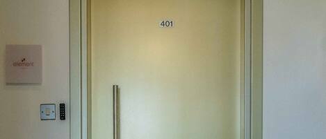 Entrée de l’hébergement