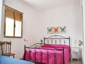 Hus, 2 soverom, terrasse, hageutsikt | 3 soverom
