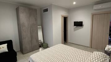 2 Schlafzimmer, Zimmersafe, kostenloses WLAN, Bettwäsche