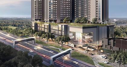 Premium Collins Boulevard Near Airport