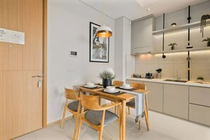 Superior Apartment, 2 Bedrooms, Kitchen, City View | In-room dining - Samara Suites by Emily in Jakarta (Jakarta)