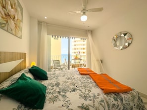 2 chambres, fer et planche à repasser, Wi-Fi gratuit, draps fournis