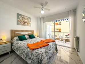 2 bedrooms, iron/ironing board, free WiFi, bed sheets - Neptuno 508 (Marbella)