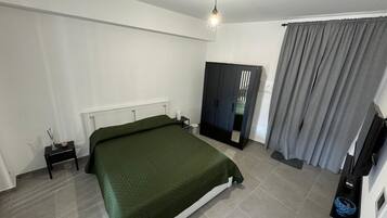 2 Schlafzimmer, Reisekinderbett, WLAN, Bettwäsche