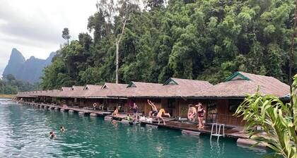 PraiwanRaftHouse