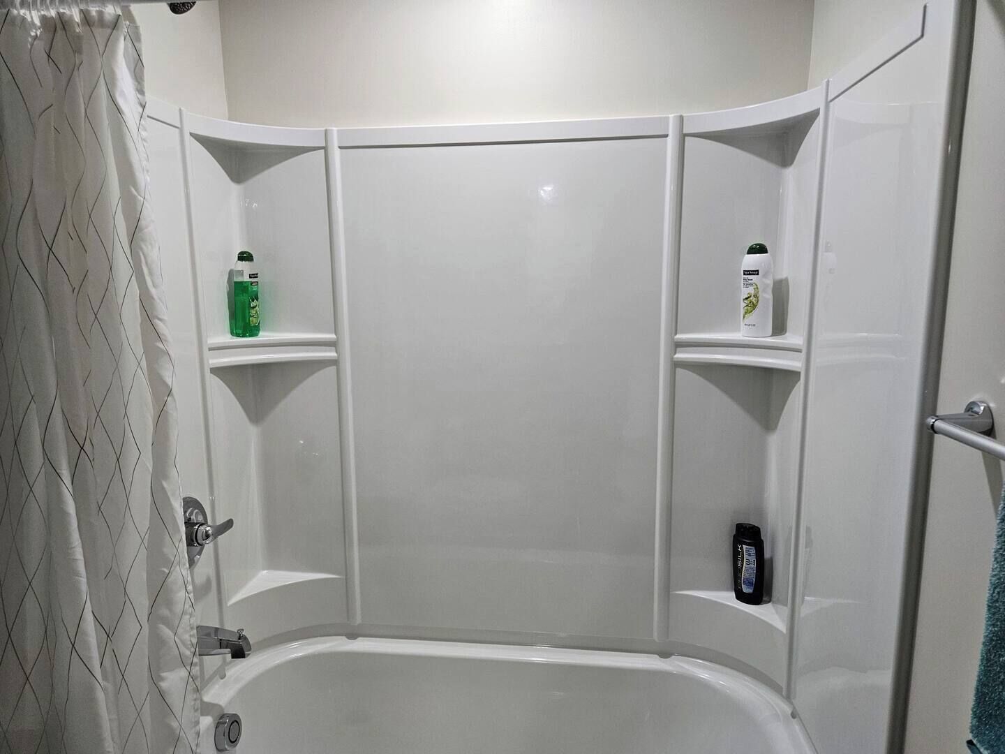 Hårtørrer, håndklæder, Sæbe, Shampoo