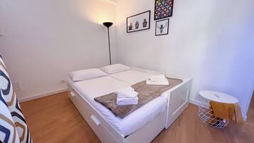 1 camera, culla da viaggio, Wi-Fi, lenzuola