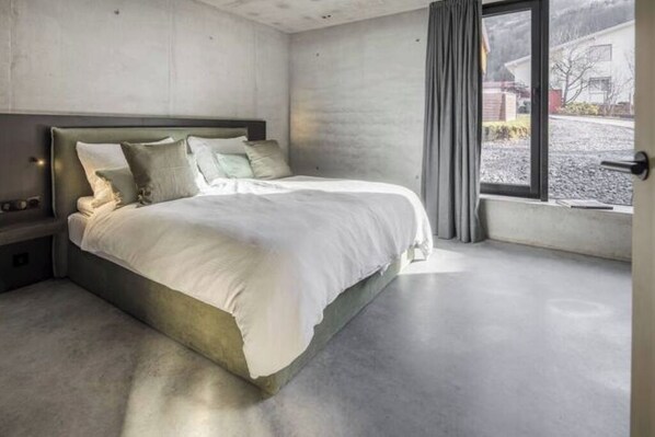 3 Schlafzimmer, Bügeleisen/Bügelbrett, WLAN, Bettwäsche