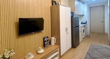 Green Sedayu Suites by Emily