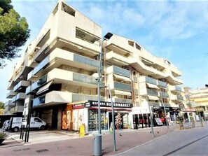 Exterior - Renovated 2-bedroom apartment with terrace in Salou (Salou)
