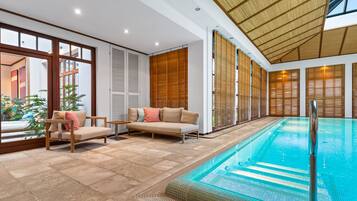 室內泳池、暖水池