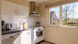 冰箱、微波炉、炉灶、茶具/咖啡用具