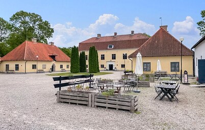 1 bedroom gorgeous home in Romakloster