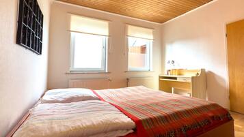 2 bedrooms, free WiFi