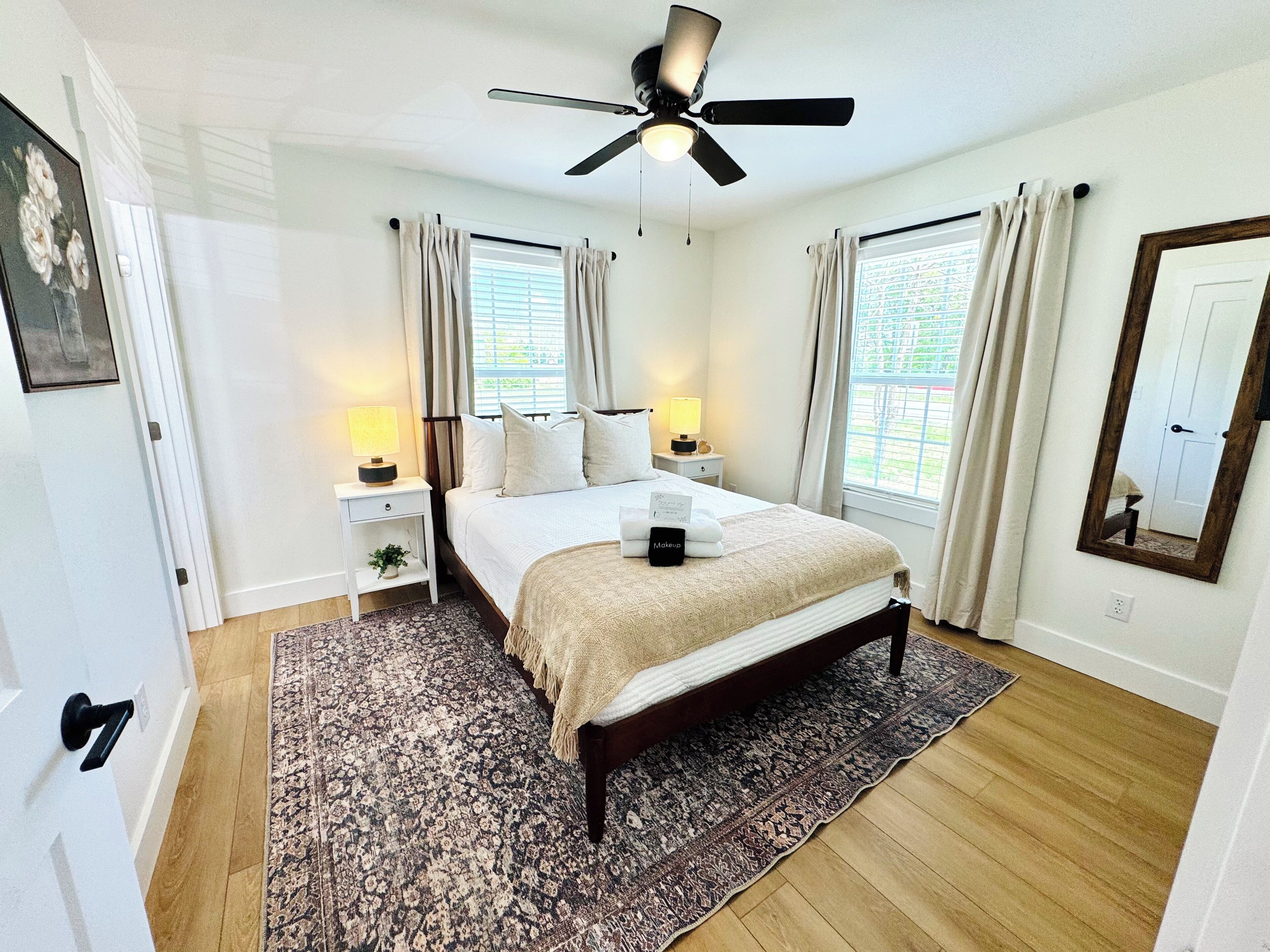 3 bedrooms, iron/ironing board, travel crib, free WiFi