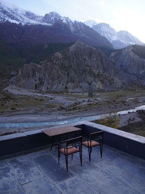 Dobbelt- eller tomannsrom – premium, fjellutsikt | Utsikt fra rommet