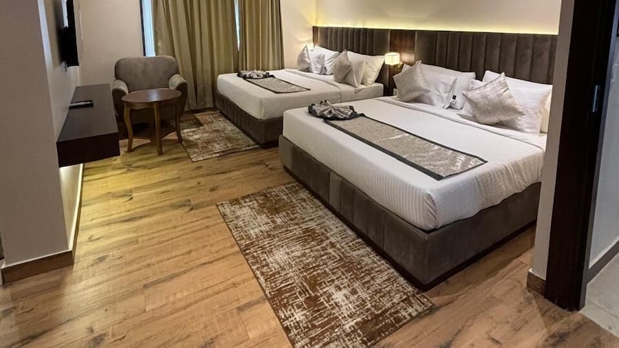 Shri Bhagwan Gopi Dham Dharmsala