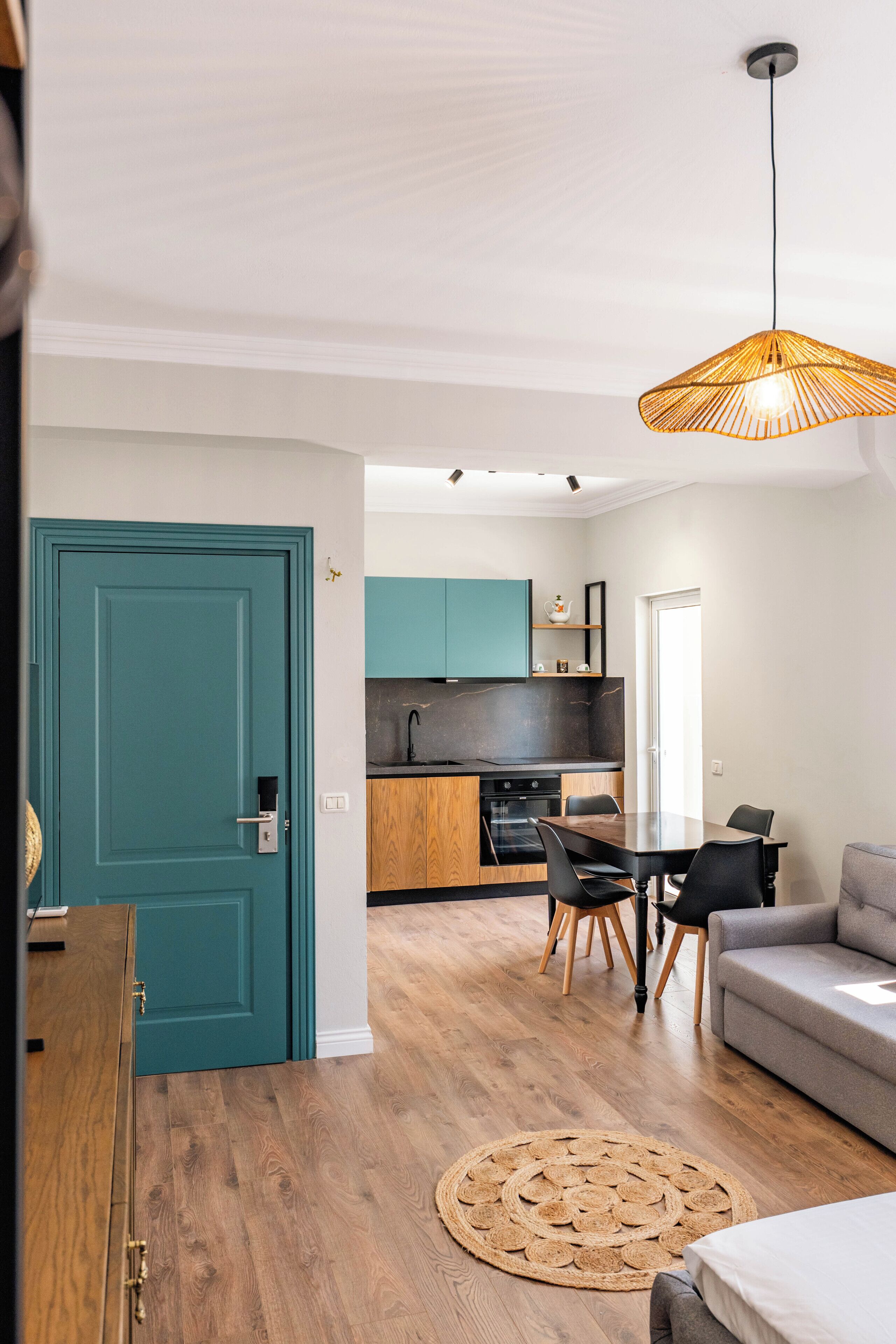 Deluxe Triple Room with Sea View | Free WiFi, bed sheets