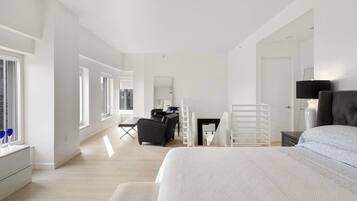 Luxury Apartment, Multiple Beds, Kitchen, City View (PH3) | 5 bedrooms, individually decorated, individually furnished