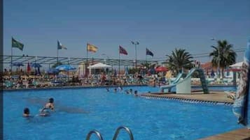 House, 2 Bedrooms, Accessible, Balcony | Pool