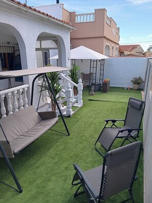 Ferienhaus, 2 Schlafzimmer, barrierefrei, Balkon | Terrasse/Patio