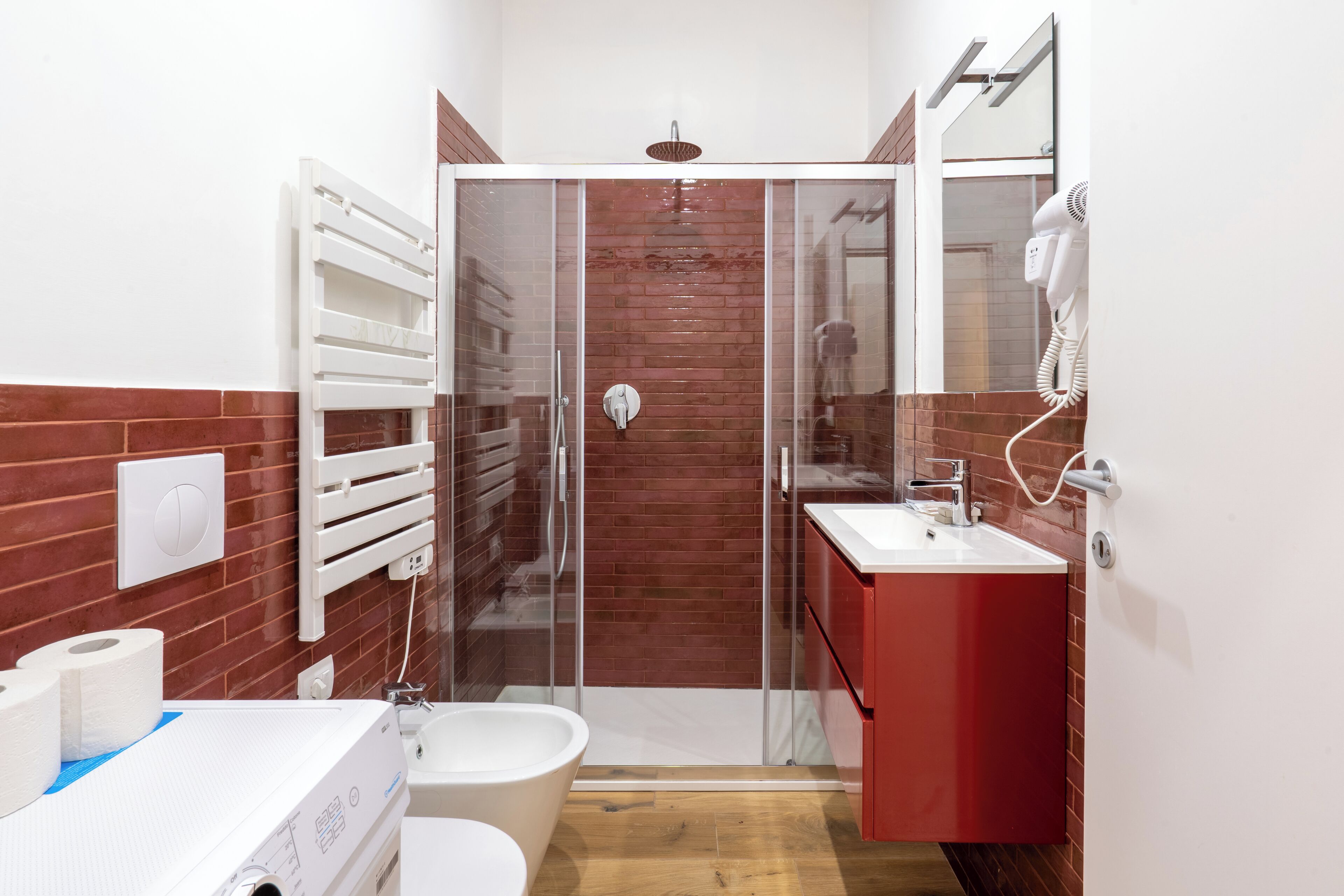 Premium Studio Suite, Annex Building | Bathroom | Bidet