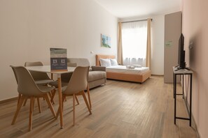 Studio | Kostenloses WLAN, Bettwäsche