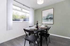 Dining - A fabulous home in Stockton on Tees (Stockton on Tees)