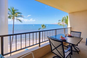 تناول الطعام بالخارج