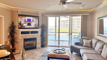 Smart TV, fireplace, DVD player