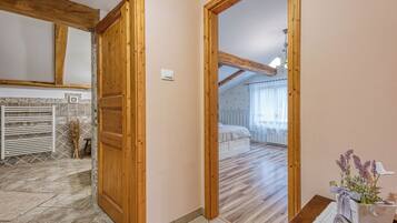 2 soverom, wi-fi (inkludert) og sengetøy