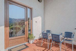 Outdoor dining - Apartment Marta Slovenia Nature (Kanal)