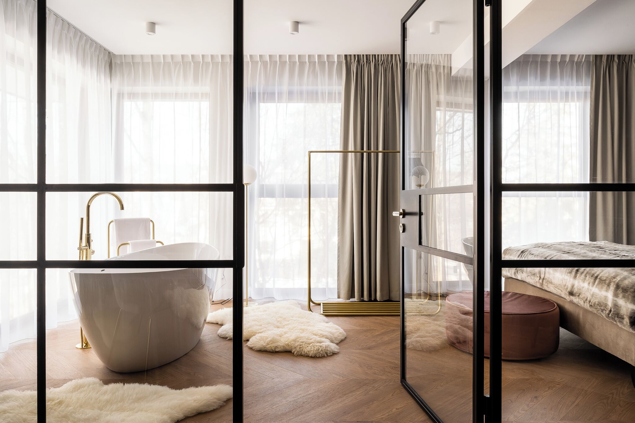 Apartemen Premium | Setrika/meja setrika dan Wi-Fi gratis