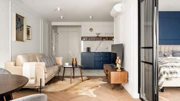 Deluxe Apartment | 1 bedroom, iron/ironing board, free WiFi