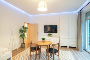 Apartment, 2 Bedrooms (287998) | 2 bedrooms, free WiFi - Arbio Monteurzimmer Zossen For 5 People W Parking (Zossen)