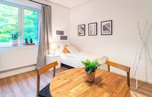 Apartment, 2 Bedrooms (287998) | 2 bedrooms, free WiFi - Arbio Monteurzimmer Zossen For 5 People W Parking (Zossen)