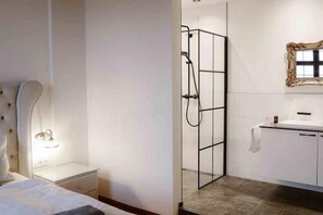 Premium Apartment, 1 Bedroom (295916) | Bathroom - Luxurious Suite Versailles I (Aurolzmünster)