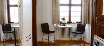 Luxurious Suite Versailles I