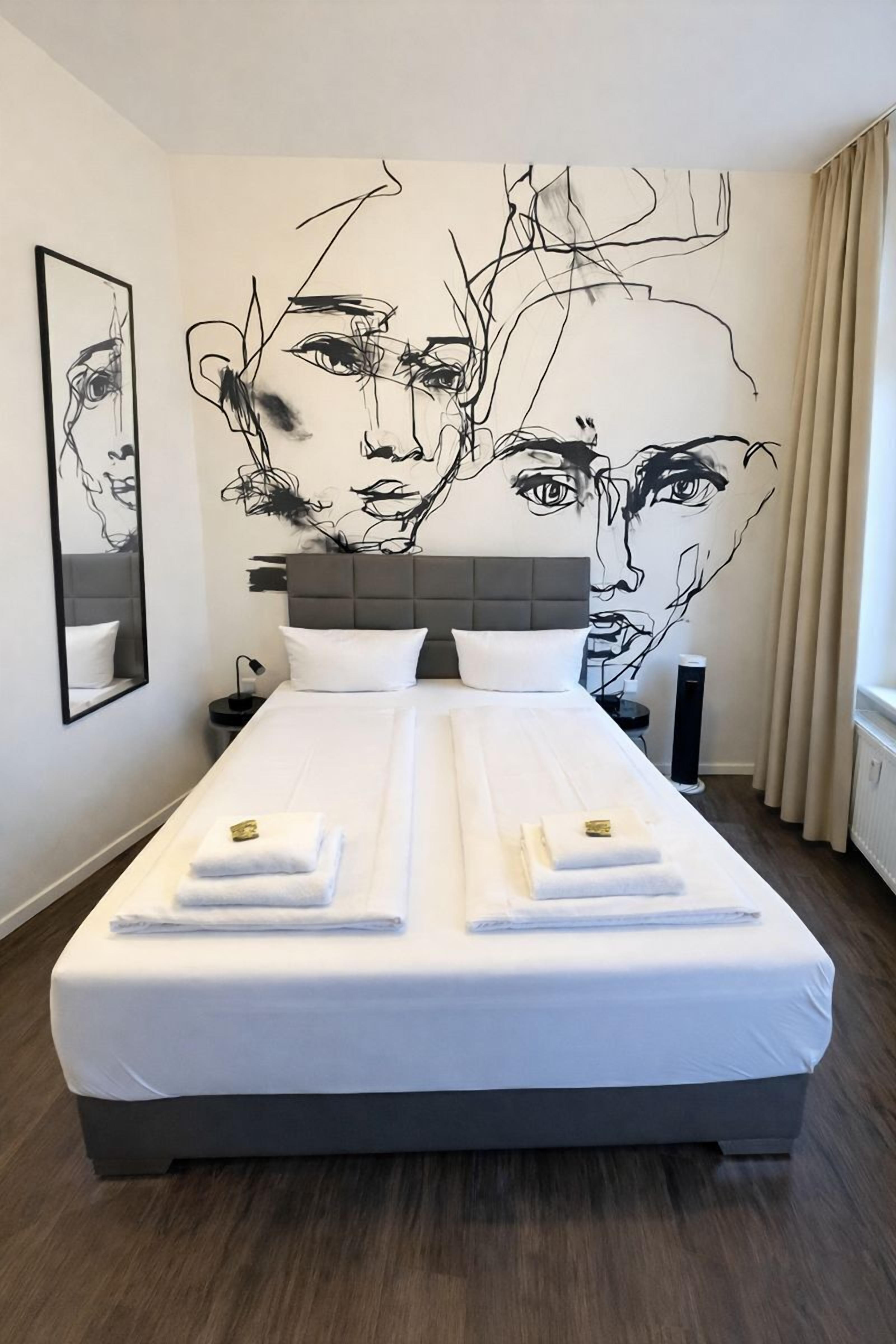 豪華公寓, 1 張標準雙人床 (DE_BER_004_Apartmently_020_00_02_B) | 1 間睡房、書桌、熨斗/熨衫板、免費 Wi-Fi