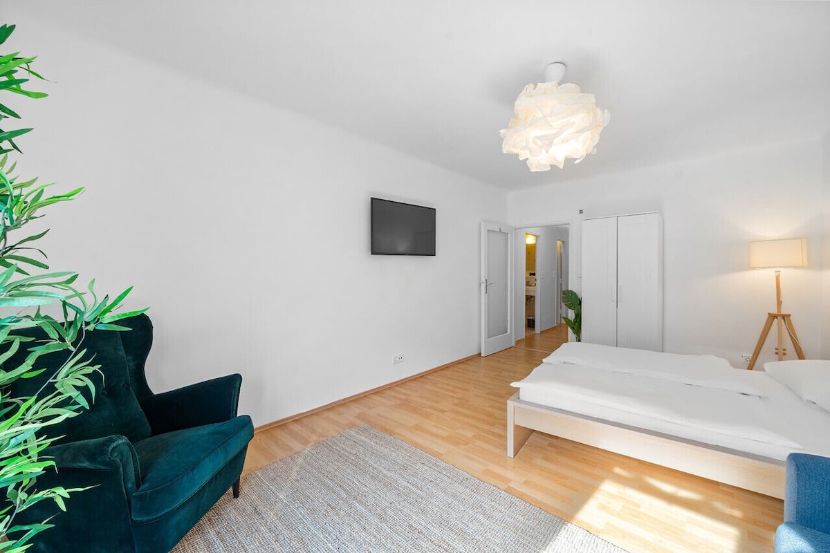 Comfort Apartment, 1 Bedroom (AT_VIE_068_Ursular_01_068_01_01_A017) | 1 bedroom, free WiFi, bed sheets