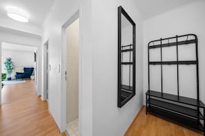 Comfort Apartment, 1 Bedroom (AT_VIE_068_Ursular_01_068_01_01_A017) | 1 bedroom, free WiFi, bed sheets