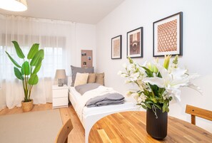 Apartment, 1 Bedroom (329112) | Desk, laptop workspace, free WiFi