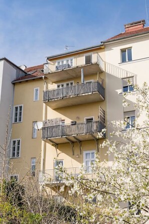 Front of property - Anna And Friends (Graz)