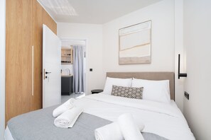 Panoramic Apartment, City View | 1 bedroom, in-room safe, individually decorated, individually furnished - Acropolis View - Stylish City Penthouse (Athens)