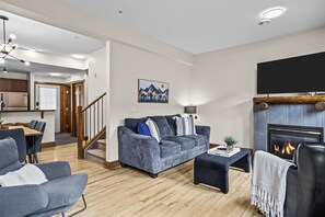 Smart-tv en een open haard