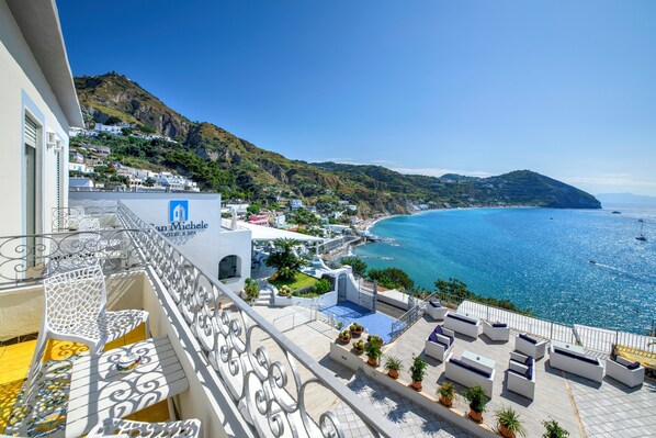 Superior Room | Minibar, in-room safe, free WiFi, bed sheets - Hotel Terme San Michele & SPA, WorldHotels Distinctive (Sant'Angelo)