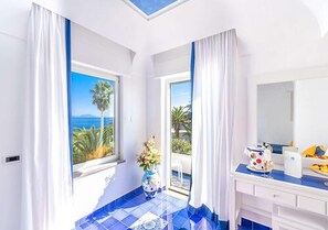 Superior Room, 2 Katil Bujang (Single), Balcony, Sea View | Pemandangan dari bilik