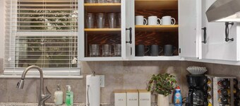 Spacious,TV in all BEDROOMS,KingBeds,FencedYard