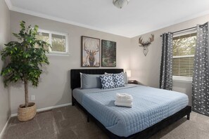 4 bedrooms, iron/ironing board, travel crib, WiFi