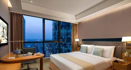 Premier 1 -Bedroom Apartment Near Dongzhimen Station Beijing